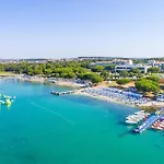 Stunning In * Μεντουλίν
