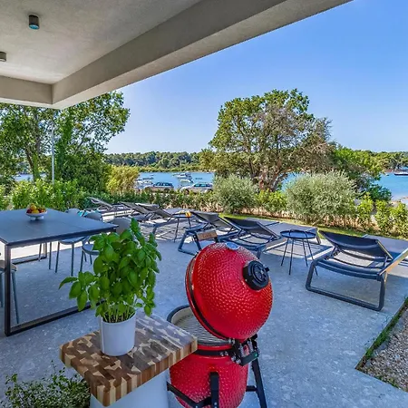 Cozy In Holiday home Medulin